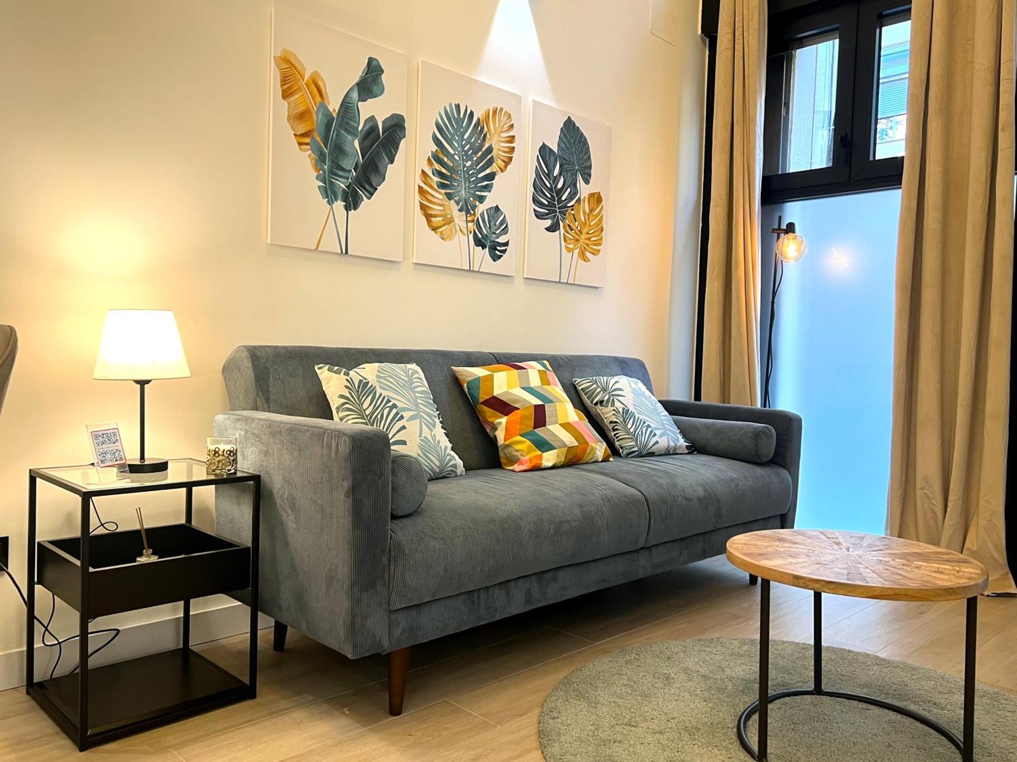 Ferienwohnung Duplex Moderno Y Acogedor Junto A Atocha Madrid Exterior foto